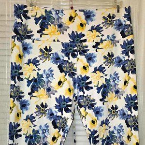 Suave Capri Leggings